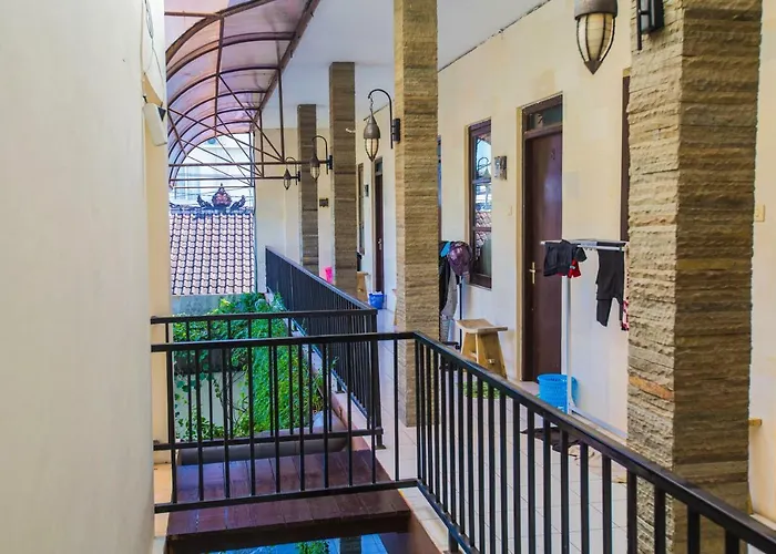 Pararaton Homestay