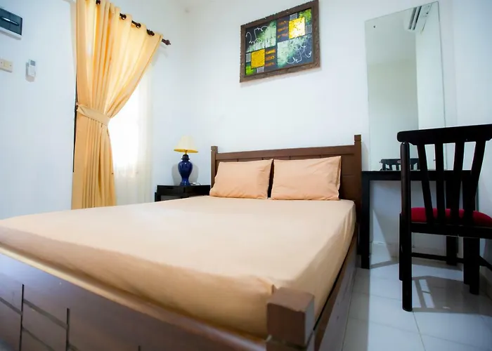 Pararaton Homestay Pensión